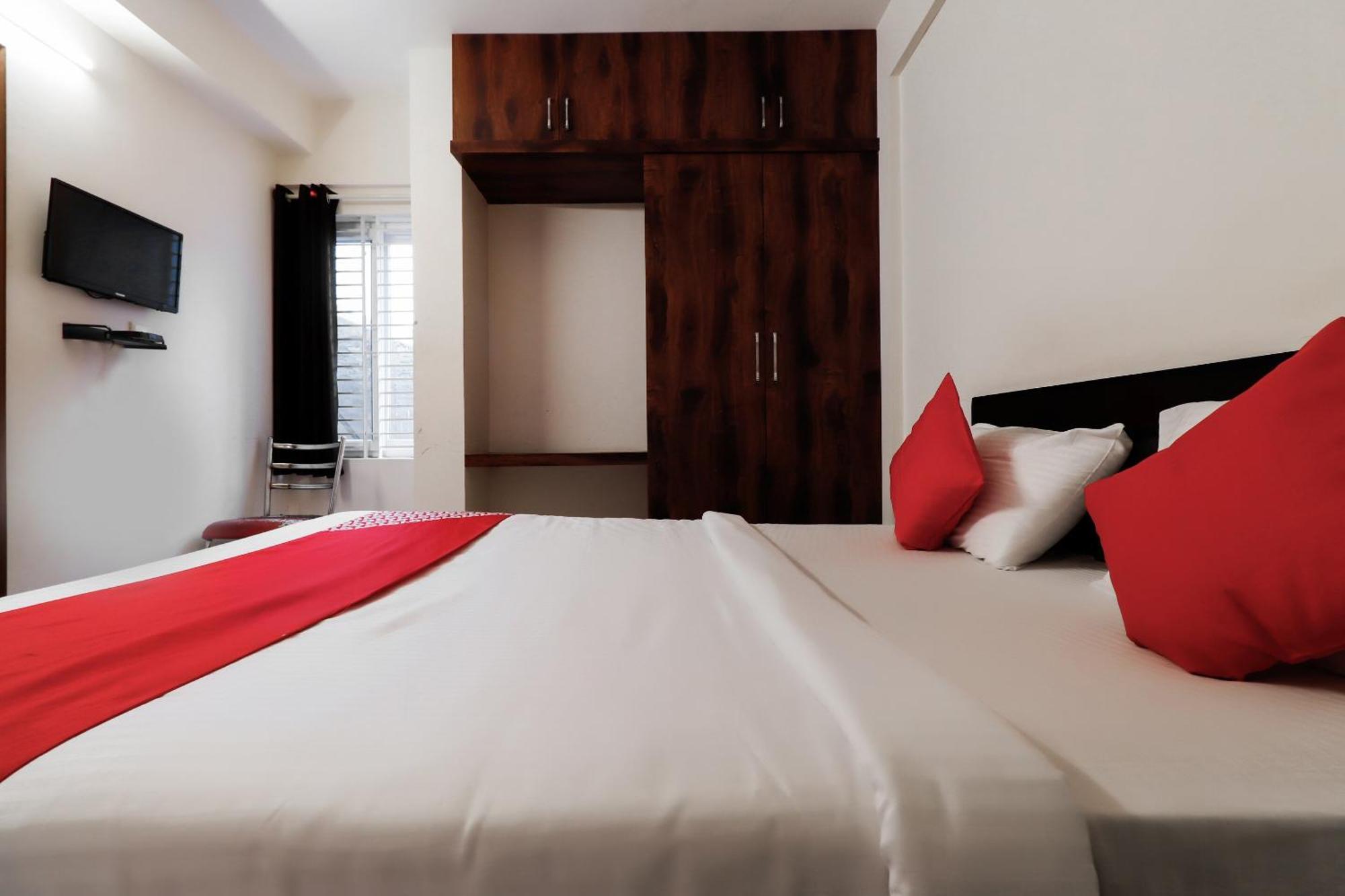Super Gn Collection O Near Rajajinagar Industrial Estate Hotel Bangalore Luaran gambar